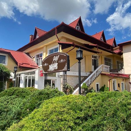 Pensiunea Viena Targu Mures Exterior photo